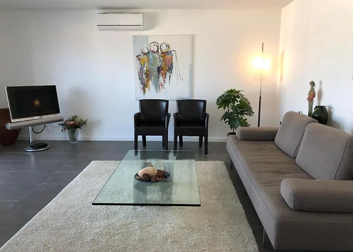 Erik Апартаменты Назаре